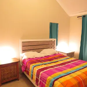 https://corales-punta-cana.comcaribbean.com