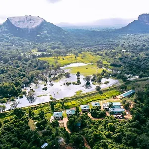 ***** Resort King's Sri Lanka