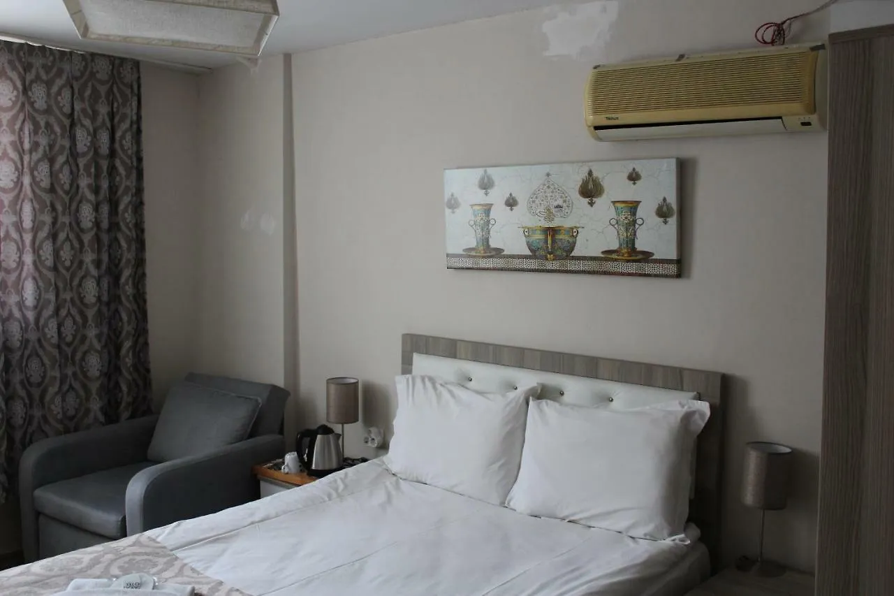 Ararat Hotel Provincia di Provincia di Istanbul Affittacamere