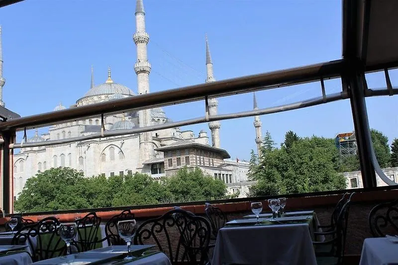 Ararat Hotel Istanbul 2*,